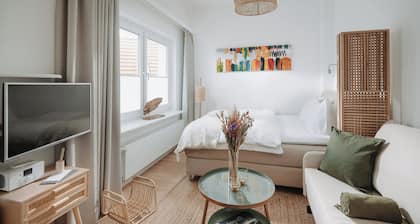 // V I L L A F R E S E N A //<br><br> Bude 8