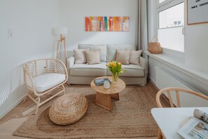 Fernseher, Stereoanlage