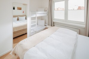 1 Schlafzimmer, Bügeleisen/Bügelbrett, Reisekinderbett, kostenloses WLAN