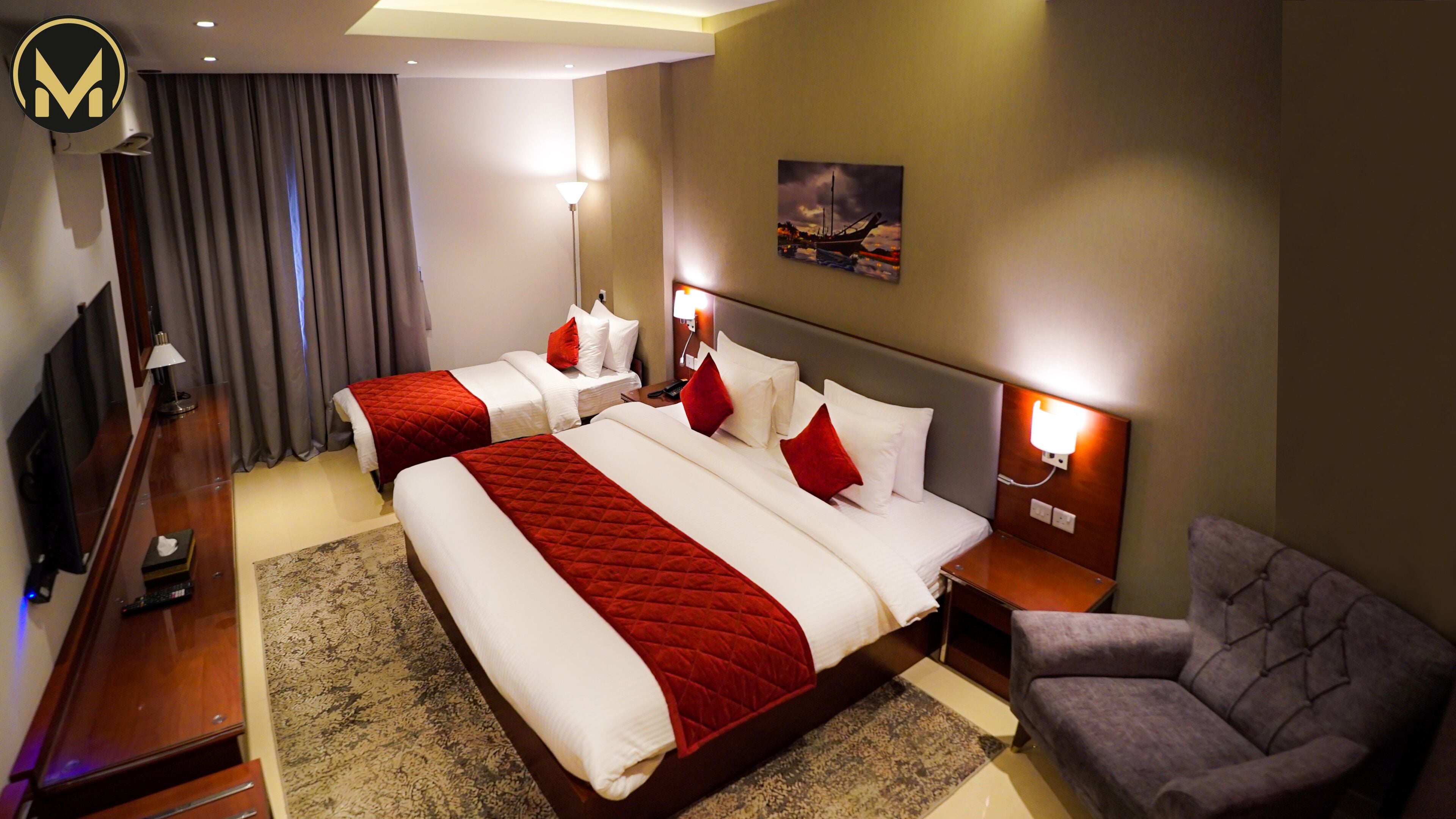 Chambre Double Standard, 1 très grand lit, non-fumeurs | Bureau, espace de travail pour ordinateur portable