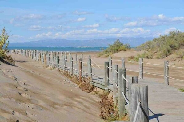 Ubicación cercana a la playa