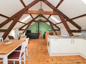 Casa de campo | Cocina privada | Frigorífico, lavavajillas, tostadora y utensilios de cocina