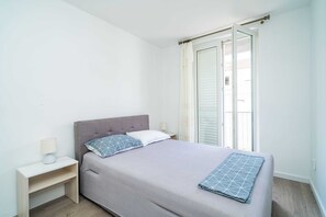 아파트 (Two Bedroom Apartment with Balcony) | 2 개의 침실, WiFi