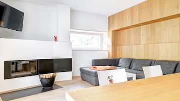 Familie appartement | Hypoallergeen beddengoed, een kluis op de kamer, individueel gedecoreerd