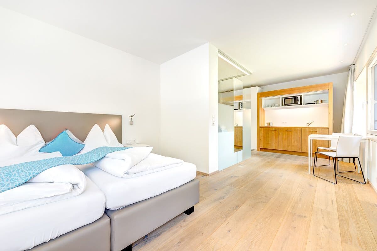 Superior Double Room with Balcony | Anti alerjik yatak takımı, odada kasa, ücretsiz kablosuz İnternet 