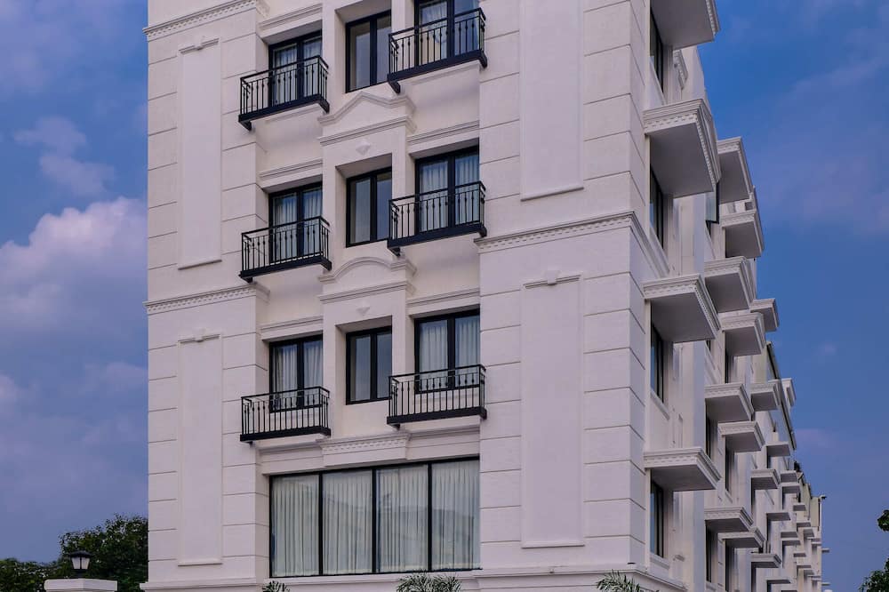 Essentia Premier Hotel Chennai OMR