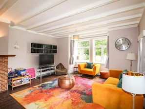 Cottage | Interior
