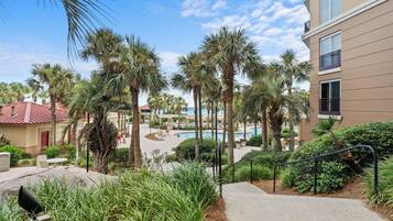 Enceinte de lâhĂ©bergement