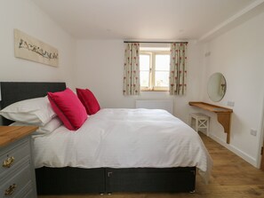 Cottage | Interior - Spindle Cottage (York)