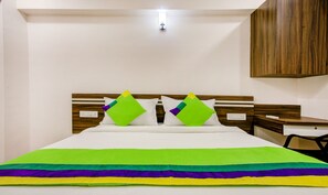 Kamar Ekonomi | Meja kerja