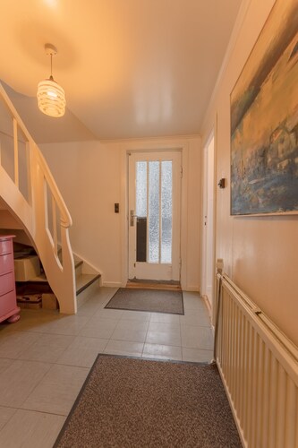 House - Scenic Village - Nature - Hiking