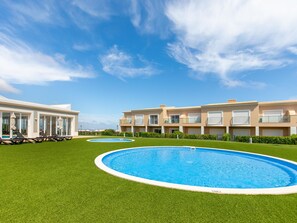 Piscine intérieure, piscine chauffée