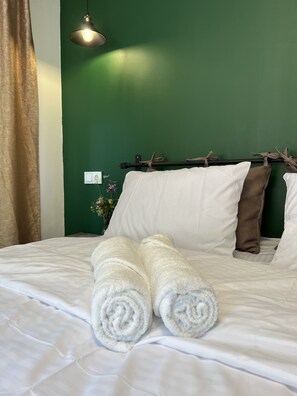 3 soverom, reiseseng for barn, wi-fi (inkludert) og sengetøy