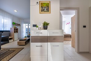 2 Schlafzimmer, Bügeleisen/Bügelbrett, kostenloses WLAN, Bettwäsche