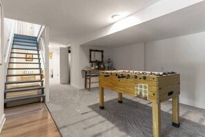 Unclassified image, 4 of 19, button