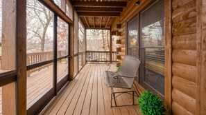 Terrace/patio - Helen River Haus - 4 BR Riverfront Cabin with Hot Tub, Pool Table in Helen GA (Helen)