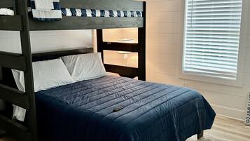 2 bedrooms, WiFi, bed sheets