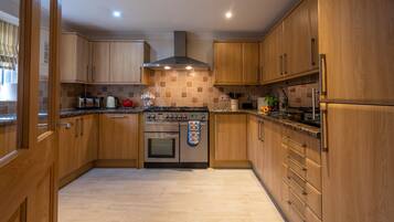 Fridge, microwave, dishwasher, highchair