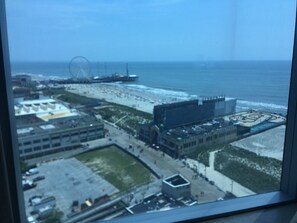 Interior - Cool Condo on the AC Boardwalk (Atlantic City)