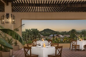 Restaurant - Time Square Resort & Spa, Bhuj (Bhuj)