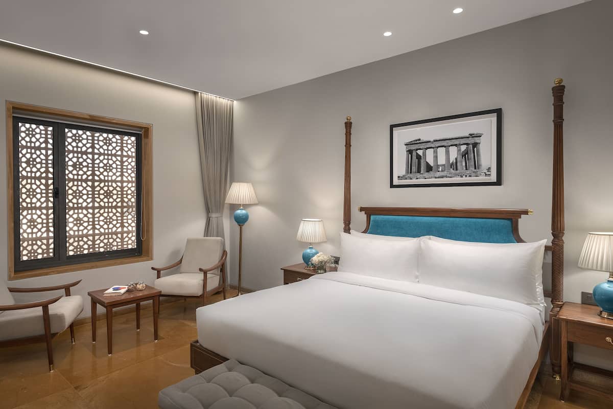 In-room safe, iron/ironing board, free WiFi, bed sheets