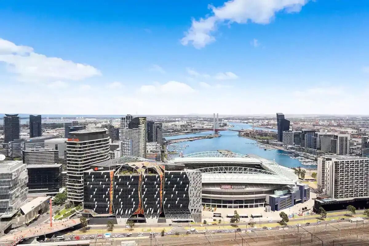 MELBOURNE CBD Deluxe Apartment With Hudson Sea View