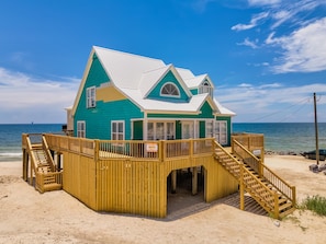 House, 4 Bedrooms | Exterior
