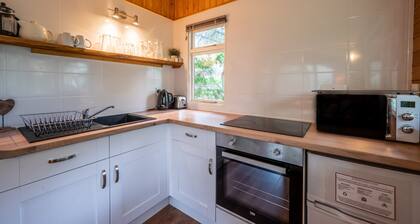 Thistle Cabin at Ancarraig Lodges, Loch Ness