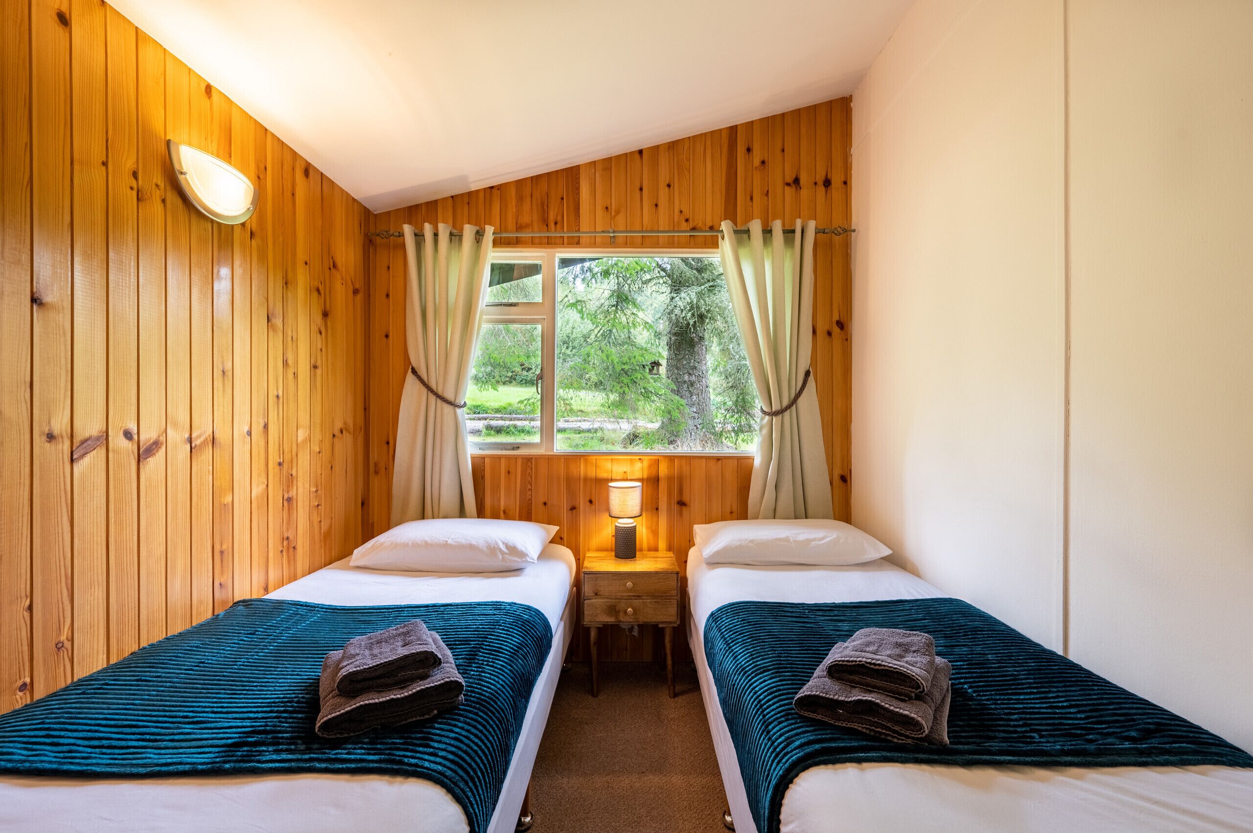 2 bedrooms, iron/ironing board, travel cot, free WiFi