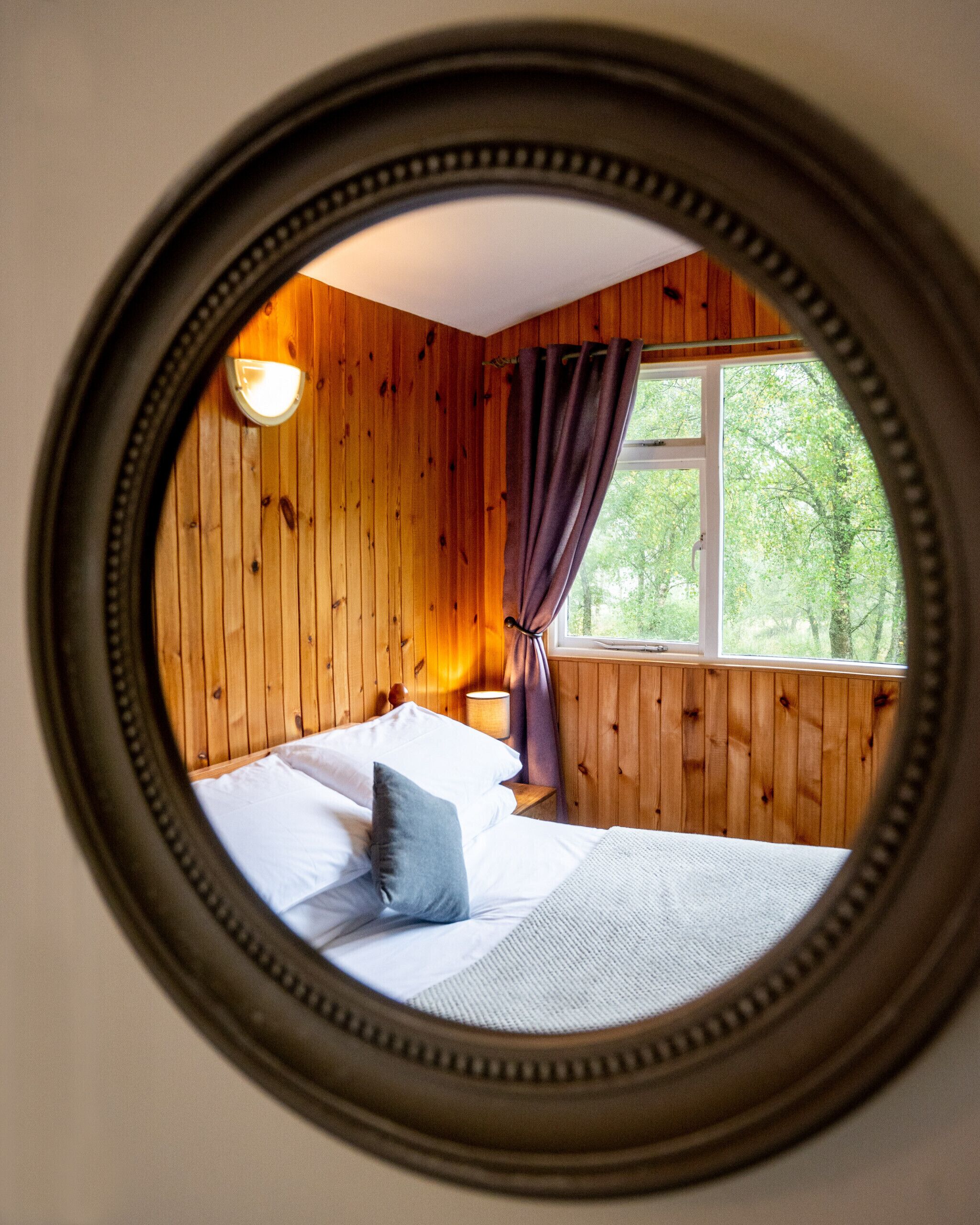 2 chambres, fer et planche à repasser, lit parapluie, Wi-Fi gratuit