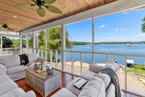 The Mill-Lauderdale Lake Luxury |Breathtaking Views |Kayaks |15 Minutes to Skiing |Pier |Firepit
