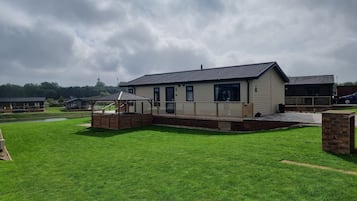 Cabin | Property grounds