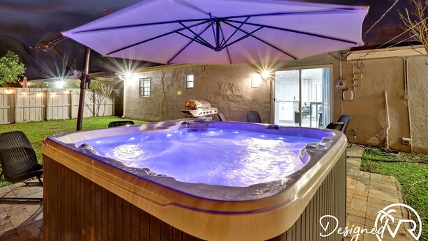 Nhà | Bồn tắm spa riêng