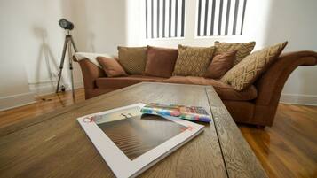 Apartamento superior, banheiro privativo (with Private Hot Tub) | Lounge