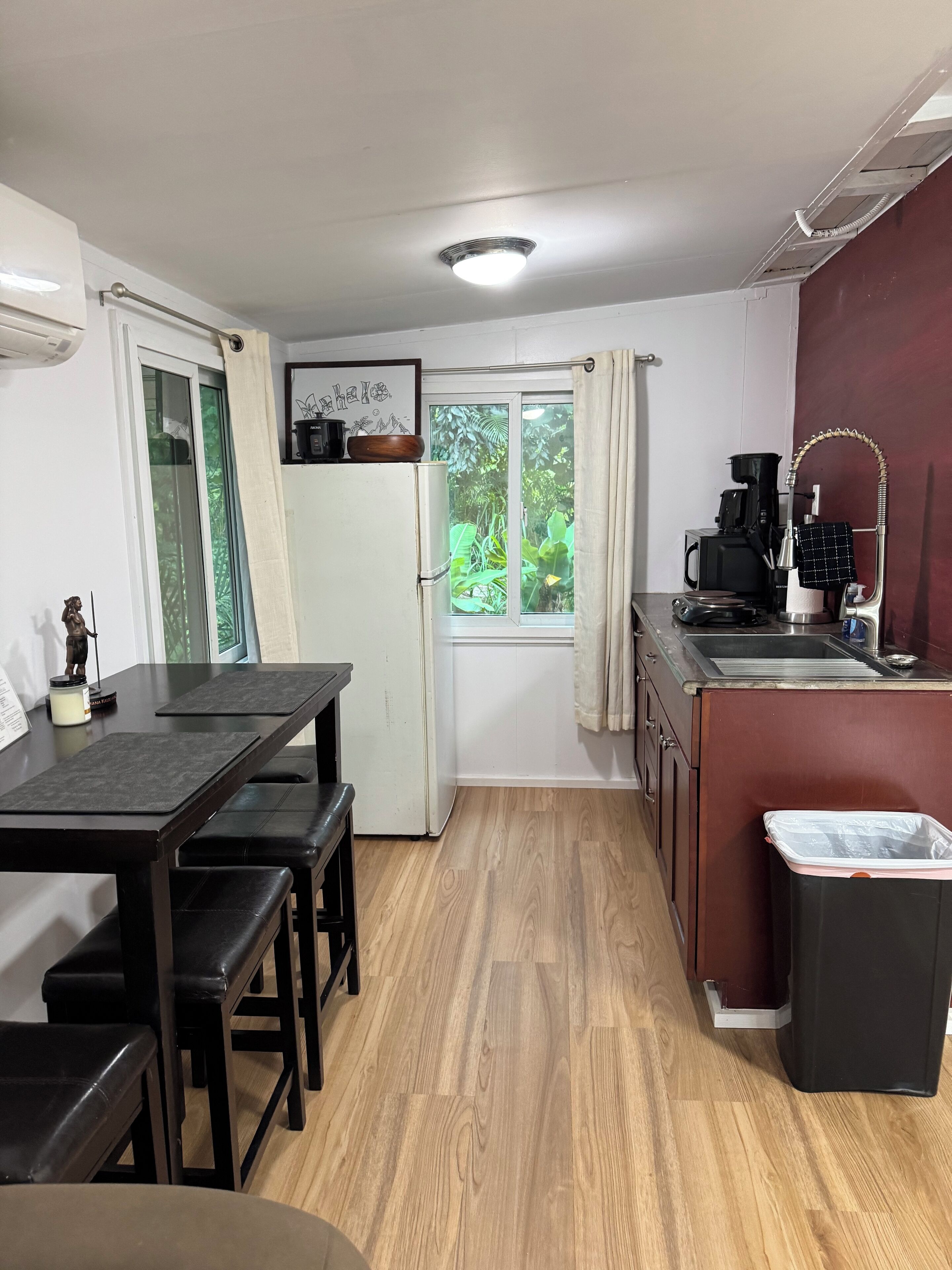 Fridge, microwave, stovetop, coffee/tea maker