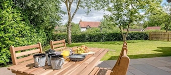 Hattie's, Great Glemham