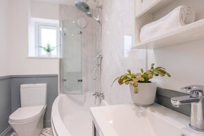 Rainfall showerhead, hair dryer