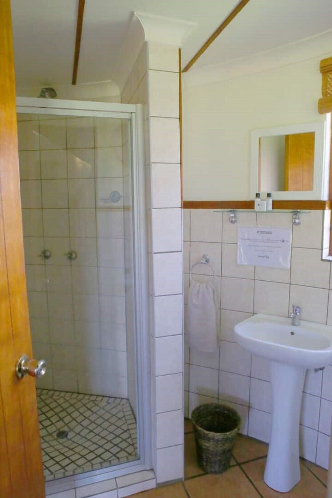 Shower, towels, soap, shampoo
