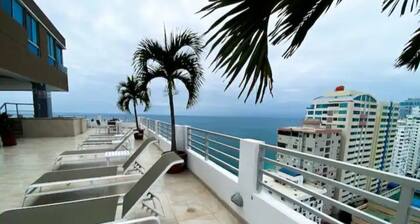 Apartment in Salinas Facing the sea