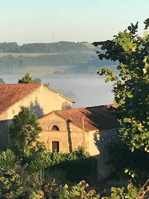 Exterior - Les Gîtes du Fournil Des moines " Le Four à Pain " naturist area (Clermont-Dessous)