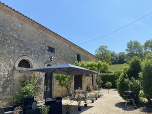 Property grounds - Les Gîtes du Fournil Des moines " Le Four à Pain " naturist area (Clermont-Dessous)