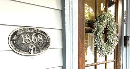 Charming Victorian in Downtown Saratoga Springs