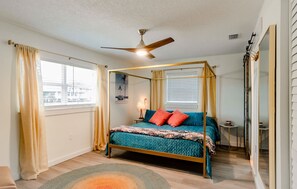 3 bedrooms, iron/ironing board, travel cot, WiFi