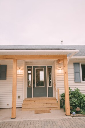 Exterior - Canal view (Hancock)