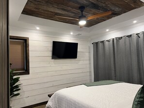 3 makuuhuonetta, ilmainen Wi-Fi, vuodevaatteet