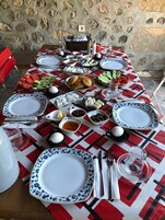 包含每日当地美食早餐