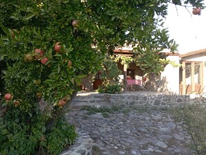 Exterior - Thousand Ally Boutique (Bergama)