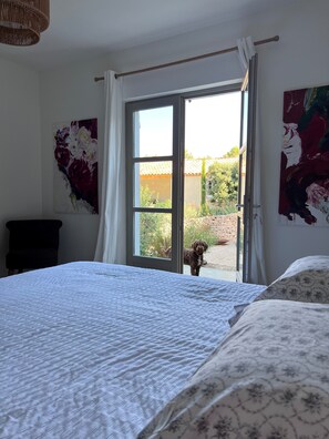 1 bedroom, iron/ironing board, WiFi - Truffle and Oil  (VENTENAC CABARDES)