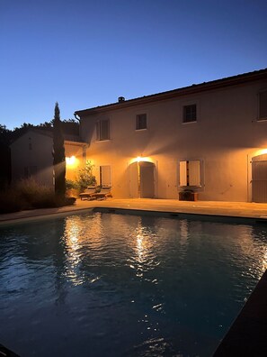 Outdoor pool, a heated pool - Truffle and Oil  (VENTENAC CABARDES)