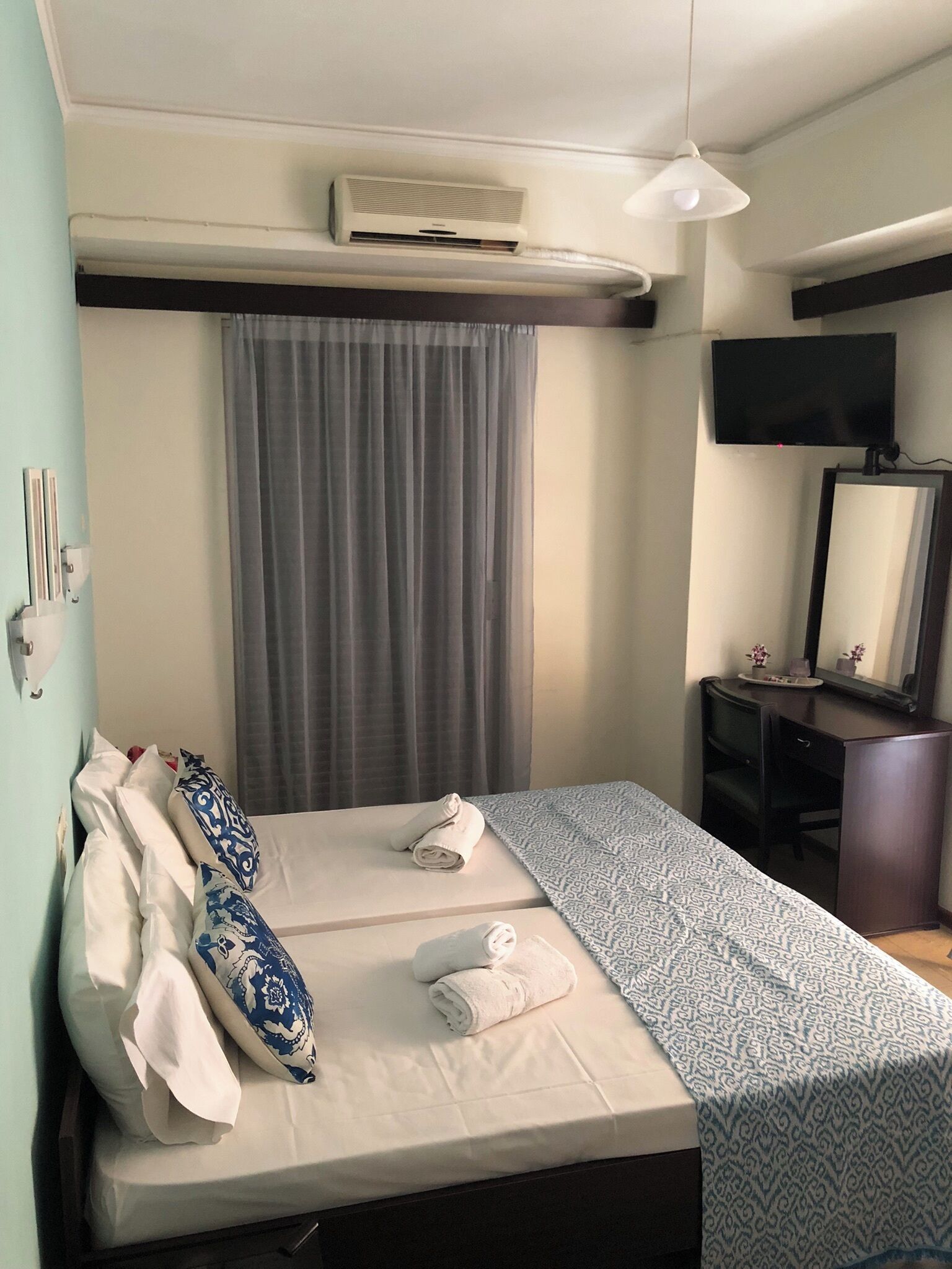 Quarto básico | Wi-Fi de cortesia